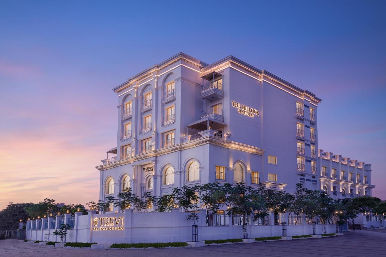 Hotel Hillock Ahmedabad Extérieur photo