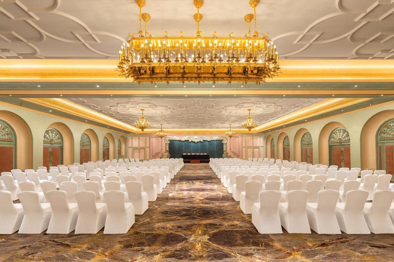 Hotel Hillock Ahmedabad Extérieur photo